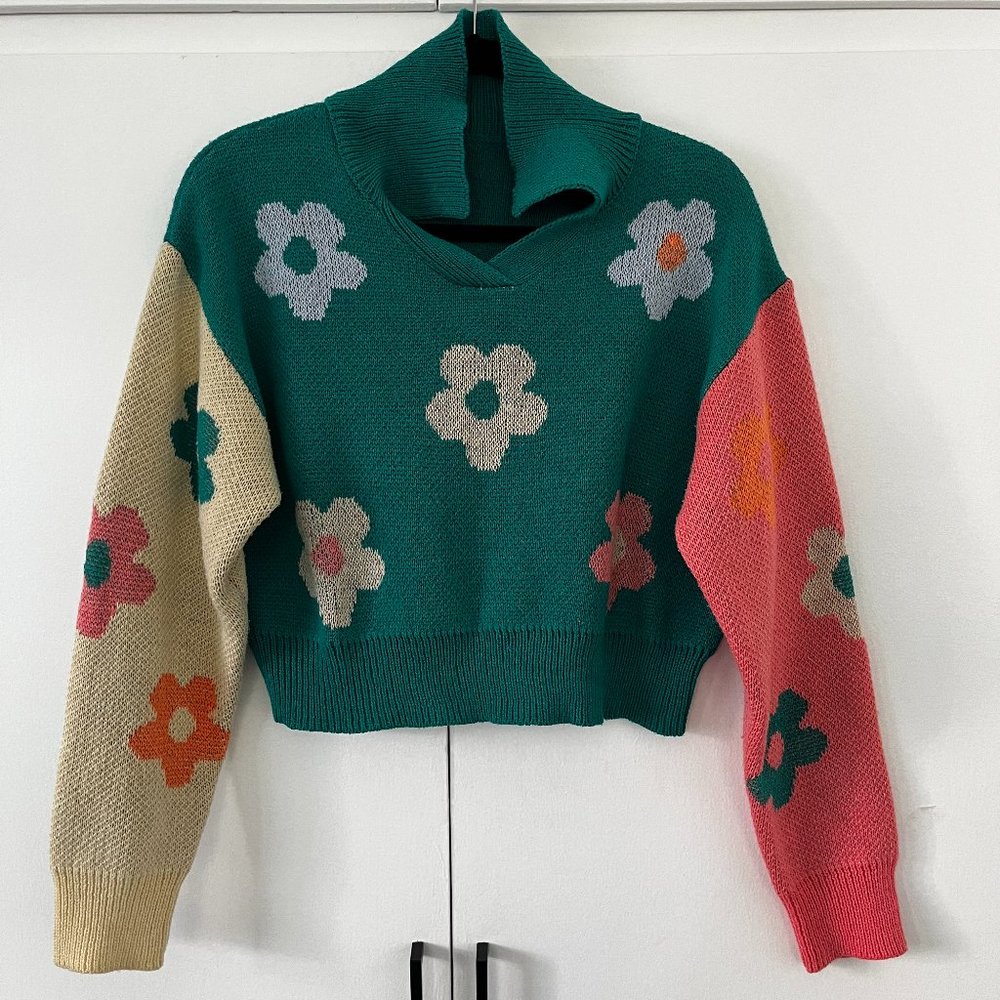 MULTICOLOR FLORAL CROPPED SWEATER - KOREAN BRAND LITTLE LIGHT